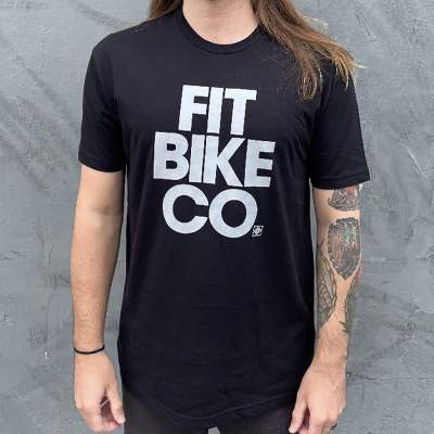 T-Shirt Fit Stacked